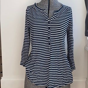 Old Navy 3/4 sleeve striped shirt